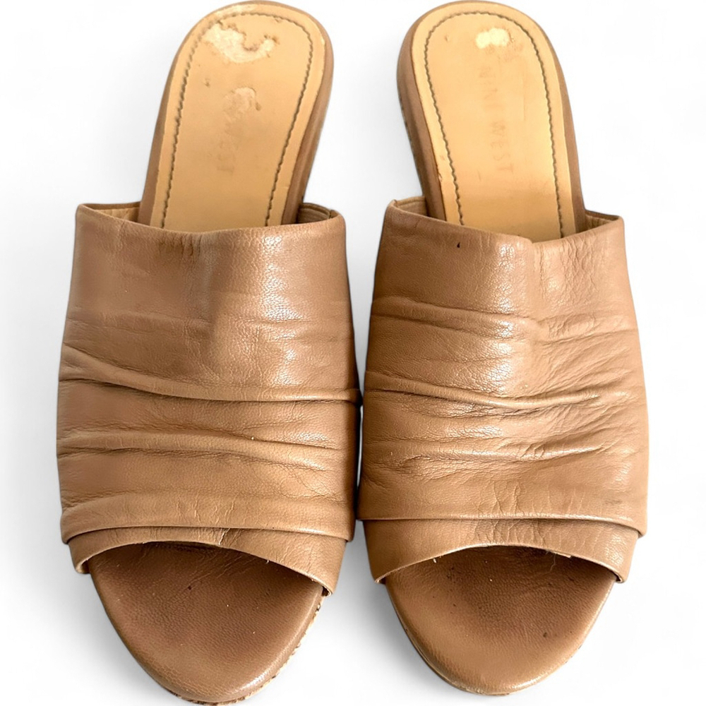Women's Nine West Tan Leather Wedge Sandals Size 6.5M
